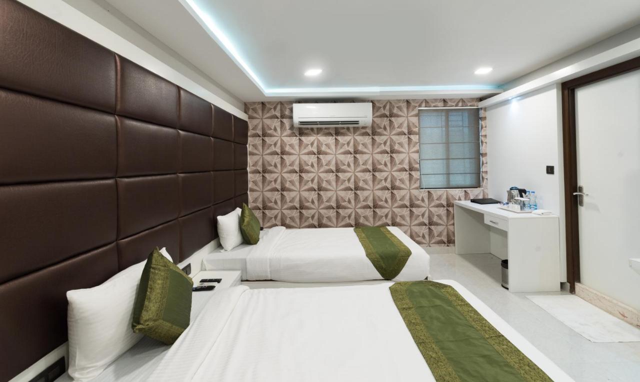 Treebo Trend Glorious Rim Rocks Palace Calcutta Exteriör bild